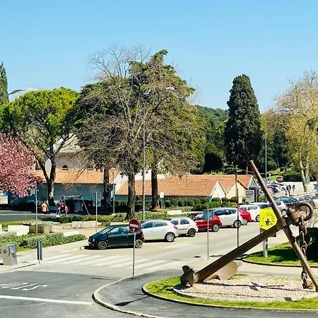 Bilini Castropola Пула